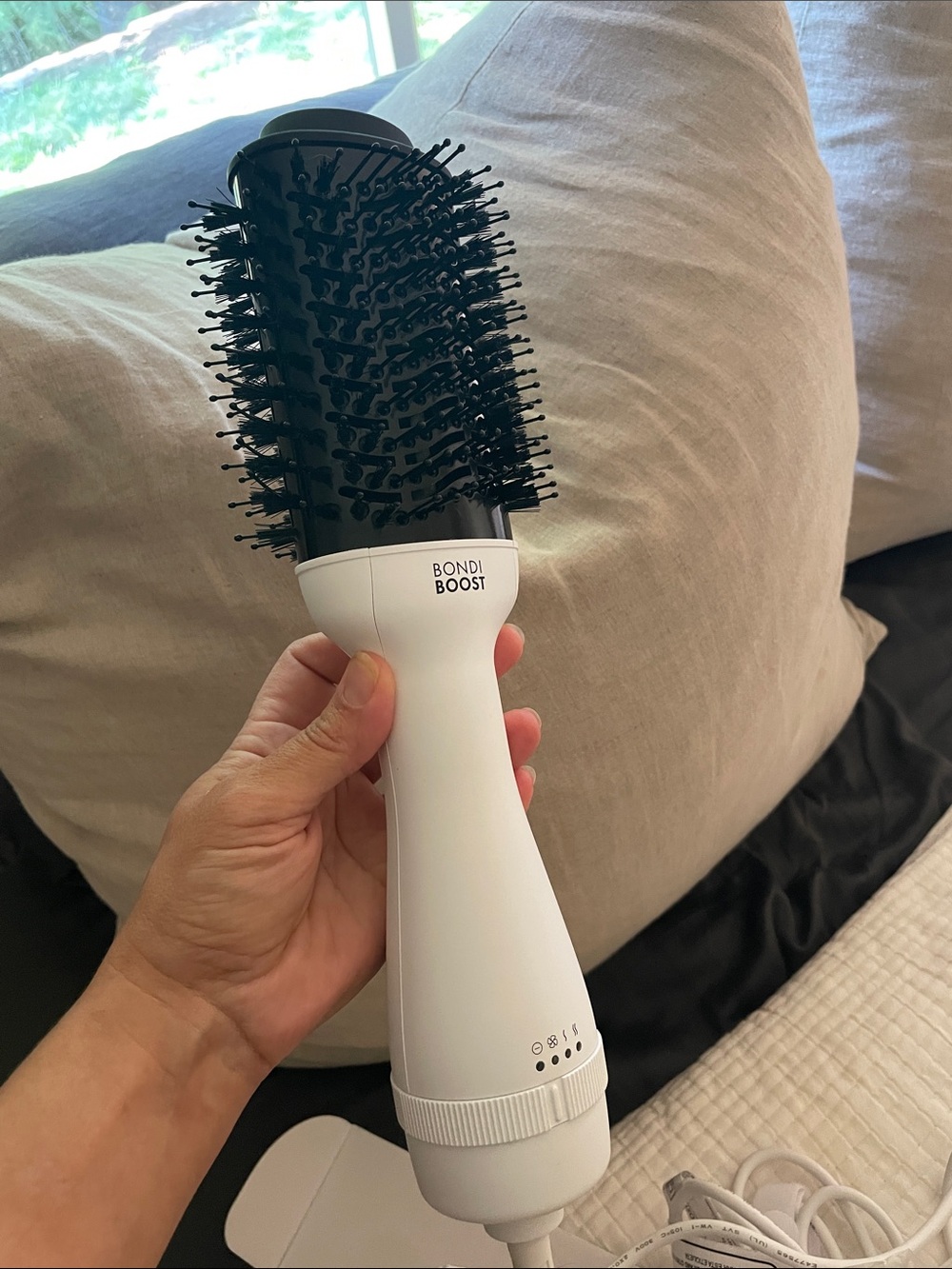 Bondiboost Blowout Brush